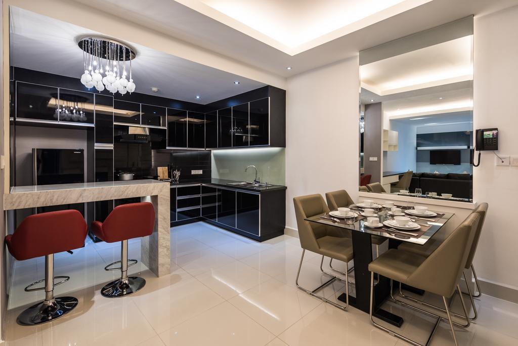 Naki Suites @ Silvertown Phnom-Penh Buitenkant foto