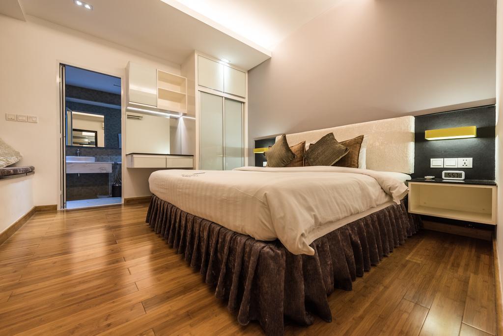 Naki Suites @ Silvertown Phnom-Penh Buitenkant foto