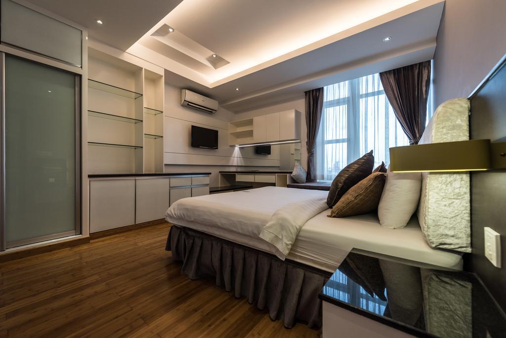 Naki Suites @ Silvertown Phnom-Penh Buitenkant foto